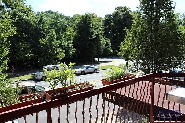 Rented by Brownstone Real Estate | media 26