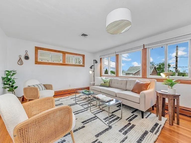 61 Montmorenci Ave #61 — Photo 3