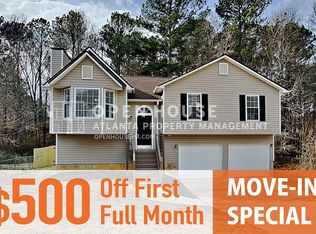 317 Ivy Brook Dr, Dallas, GA 30157