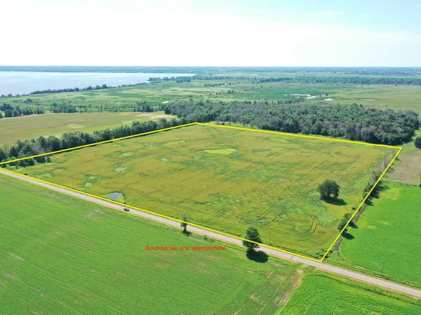 N4695 35th Ave #1, Fremont, WI 54940