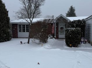 9 Maine Rd, Plattsburgh, NY 12903