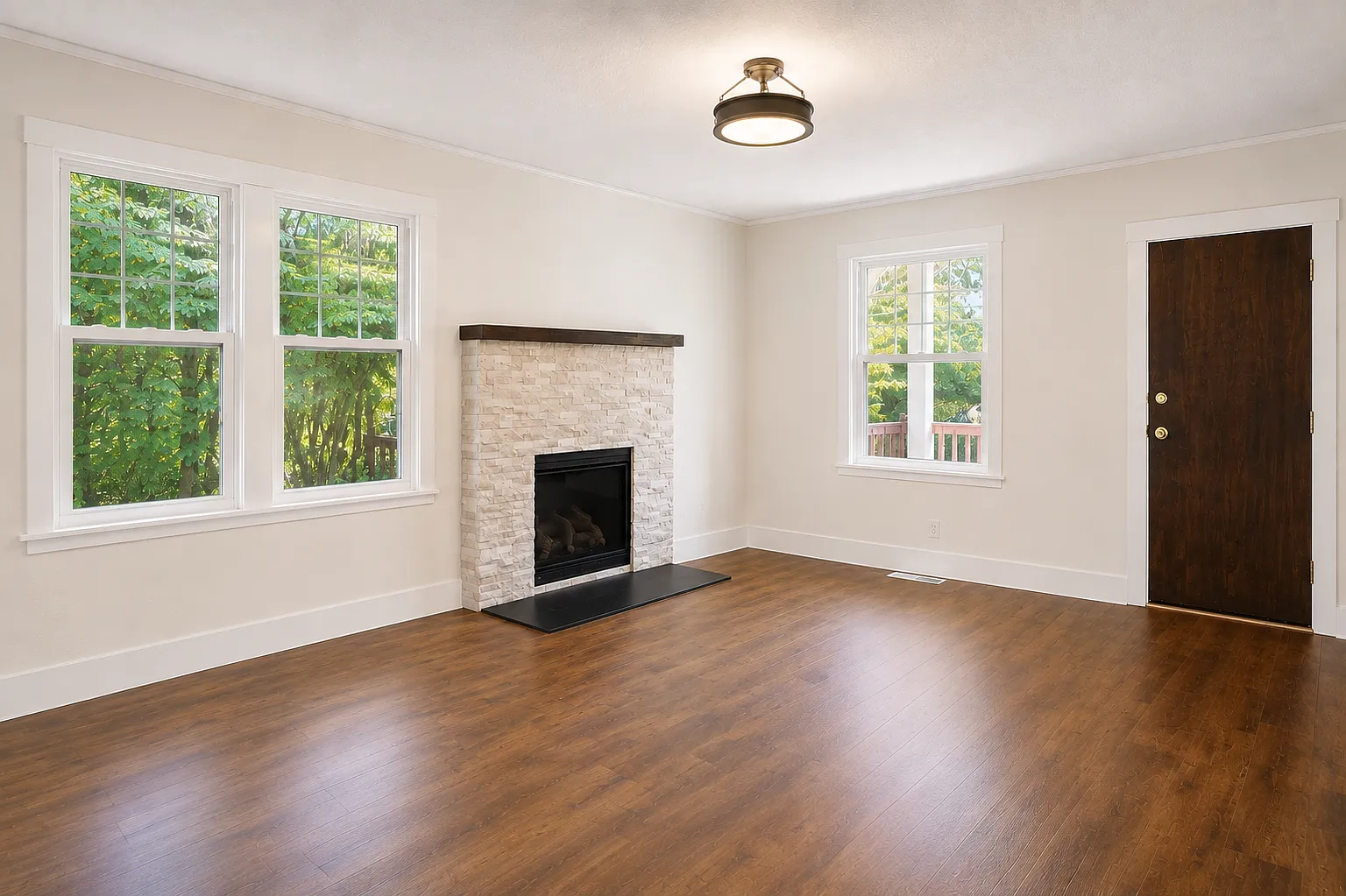 4 bed, 1500 sqft, $3,150 — Photo 1