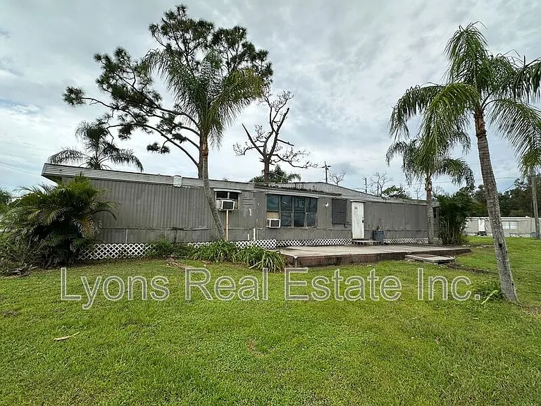 8086 Heck Dr #1A — Photo 25