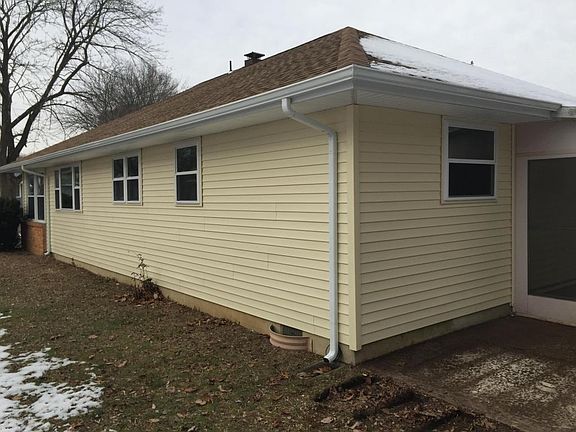 4th image of 2173 Mount Hope Ln