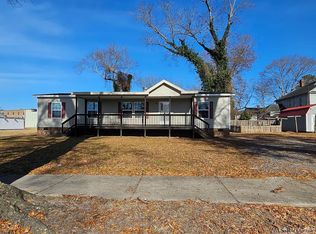 E 9th St, Scotland Neck, NC 27874