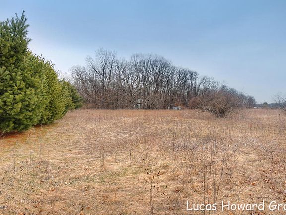 5th image of 6200 Secluded Lake Ct NE
