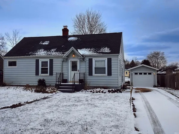 19806 Kern Rd, South Bend, IN 46614