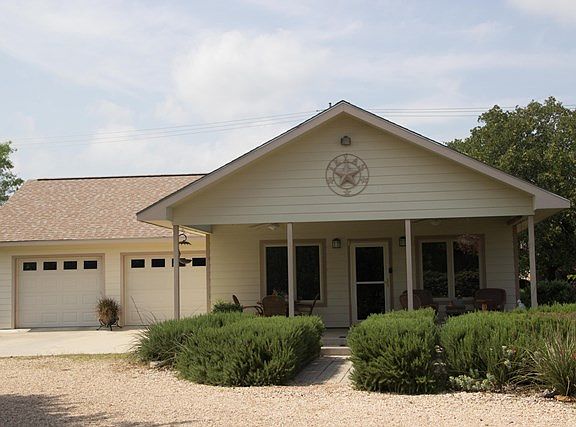 5th image of 133 Winding Oak Dr