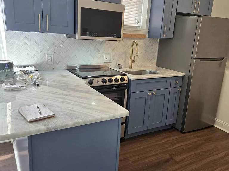 641 N 15th St #2 — Photo 3