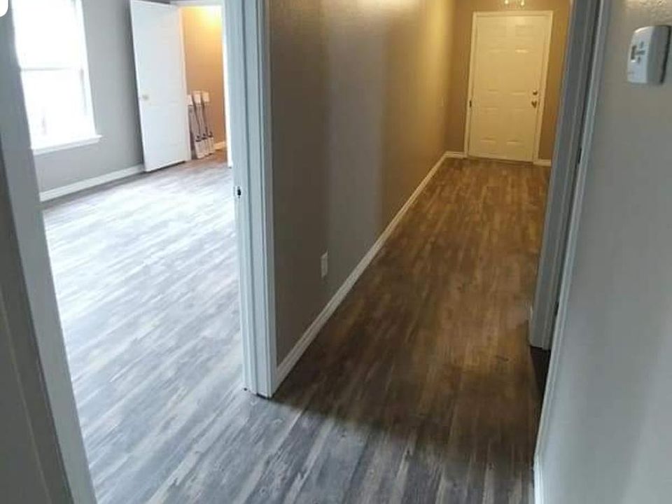 1st image of 703 Darby Blvd #102