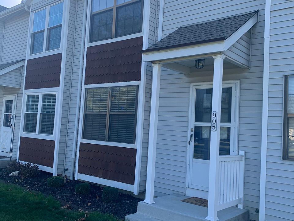 1st image of 905 Upholland Ln