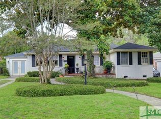 18 E 62nd St, Savannah, GA 31405