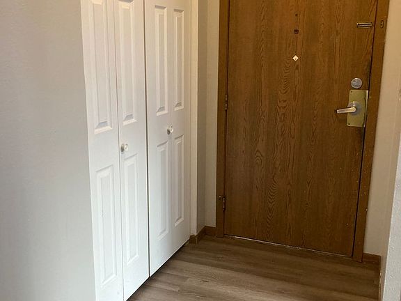 4th image of 2715 Hawken St APT 9