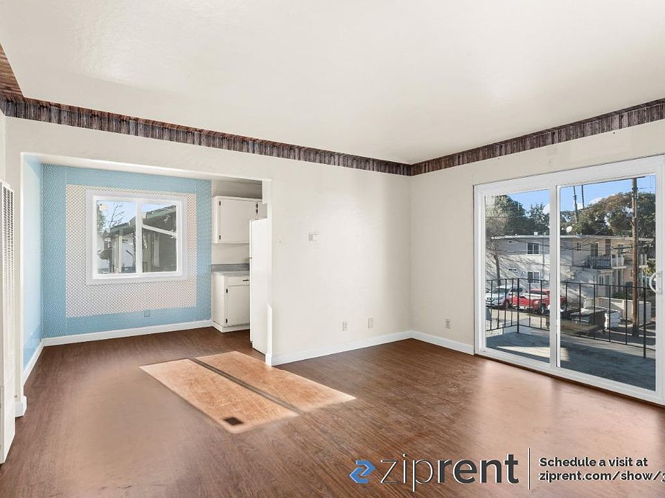 1st image of 2370 Galway Ct #3