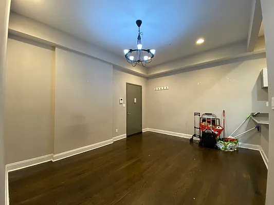 Rented by Nooklyn NYC LLC | media 16