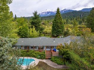 1339 Stellar Way, Mount Shasta, CA 96067