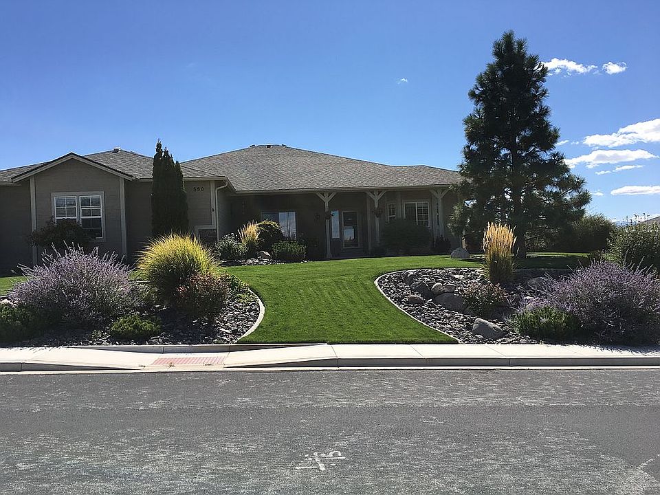 550 Hay Bale Dr, Sparks, NV.