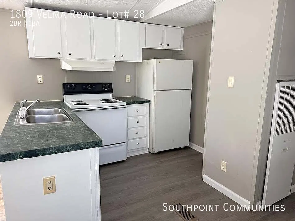 2 bed, 728 sqft, $875 — Photo 3