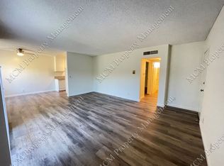 780-13956 Vanowen Street, Van Nuys, CA 91405