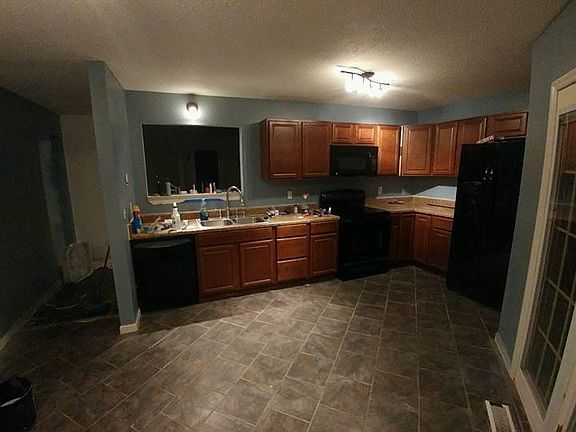 Eat in Kitchen