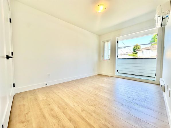 2 bedroom rental in Burnaby — photo 14