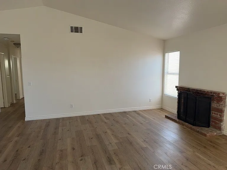 11028 Pemberton Way — Photo 7