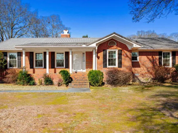 173 Madison St, Commerce, GA 30529