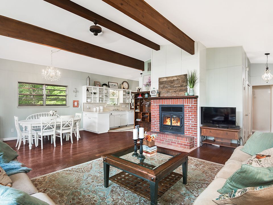 1st image of 9 Billingsley Ln
