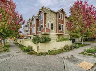 1530 NE 117th St, Seattle, WA 98125