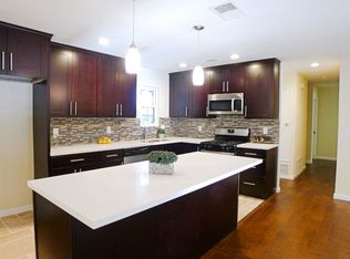 9950 Medina Dr, Santee, CA 92071