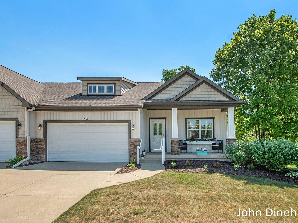 1st image of 1998 Aspen Valley Ln #1