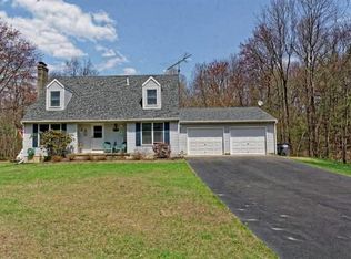 99 Louden Rd, Saratoga Springs, NY 12866