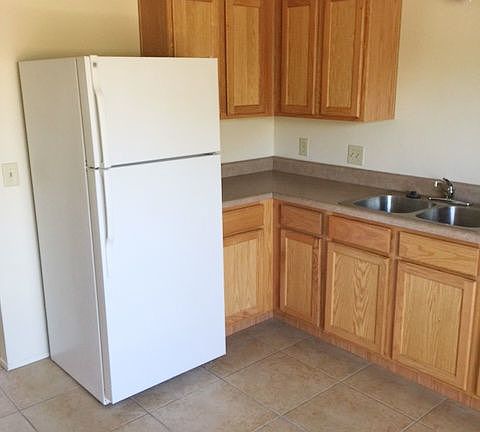 2nd image of 3324 E Bermuda St #C