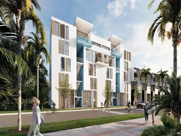 1558 4th St #408, Sarasota, FL 34236