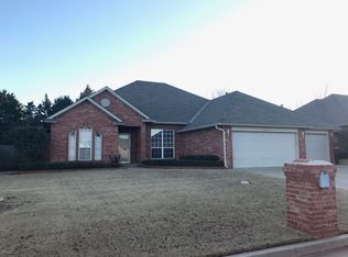 6704 NW 121st St, Oklahoma City, OK 73162
