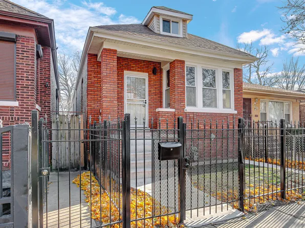 7921 S East End Ave, Chicago, IL 60617