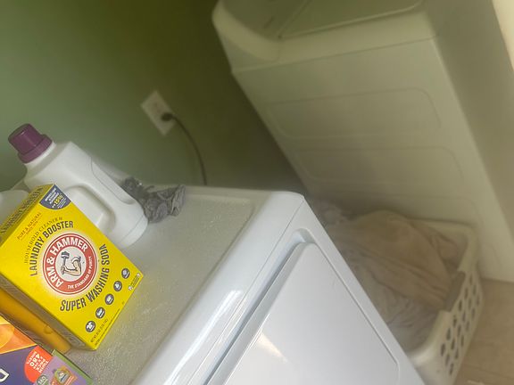3rd image of 2509 Eagle St #2