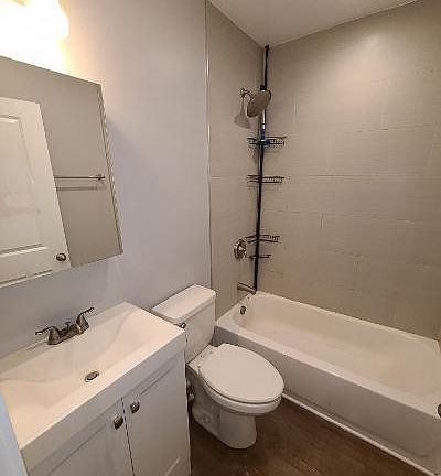 3rd image of 1342 N Cleveland Ave #3