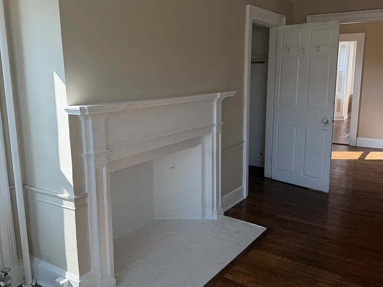 84-88 Main St #1 — Photo 9