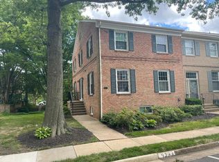 9315 Millbranch Pl, Fairfax, VA 22031