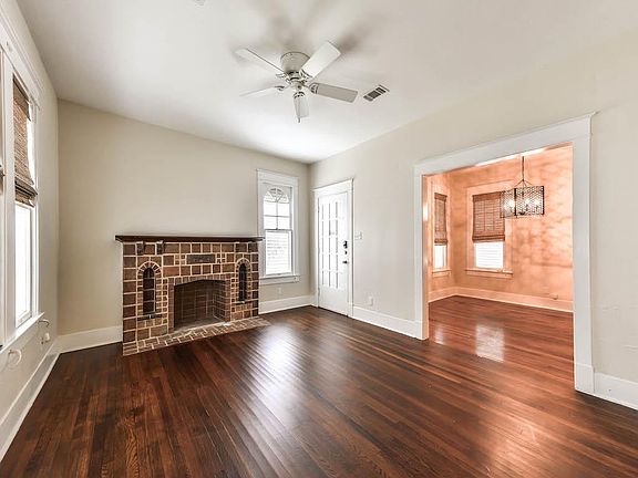 5th image of 2817 Avenue P 1/2