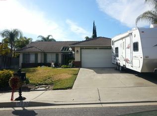 15030 Valencia Way, Lake Elsinore, CA 92530