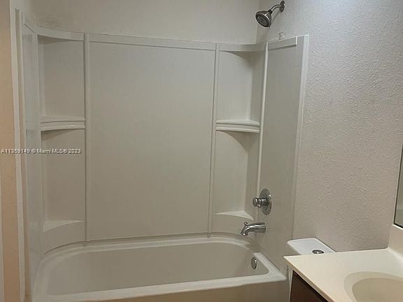 4th image of 10800 NW 88th Ter Unit 108