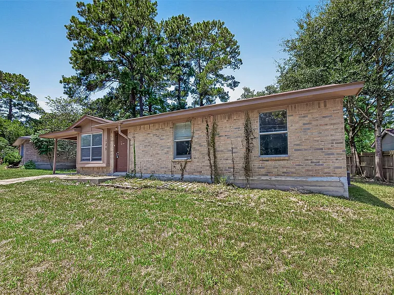 102 Libby Cir — Photo 4