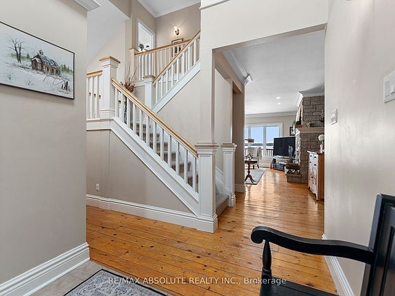 5th image of 39 McNeill Rd
