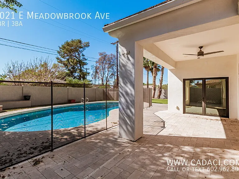 3021 E Meadowbrook Ave — Photo 11
