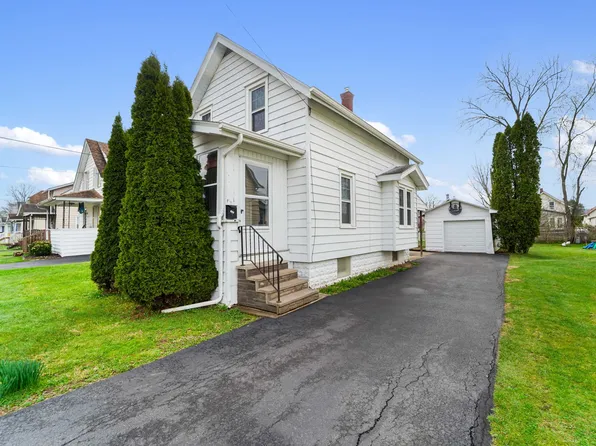 714 Elm St, Endicott, NY 13760