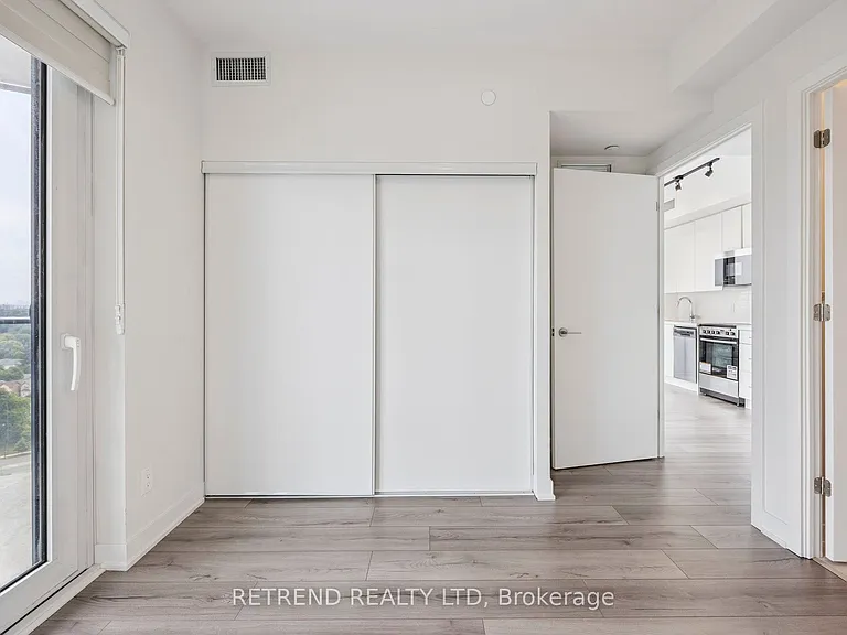 15 Ellerslie Ave #1708 — Photo 29