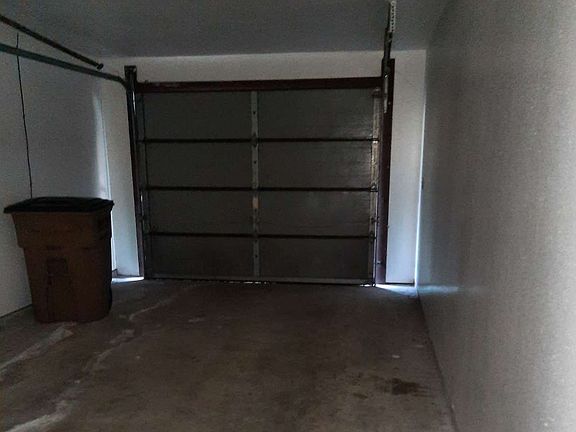 5th image of 299 NW Lake City Ave