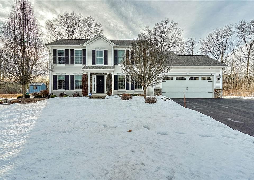 1st image of 61 James Moore Cir